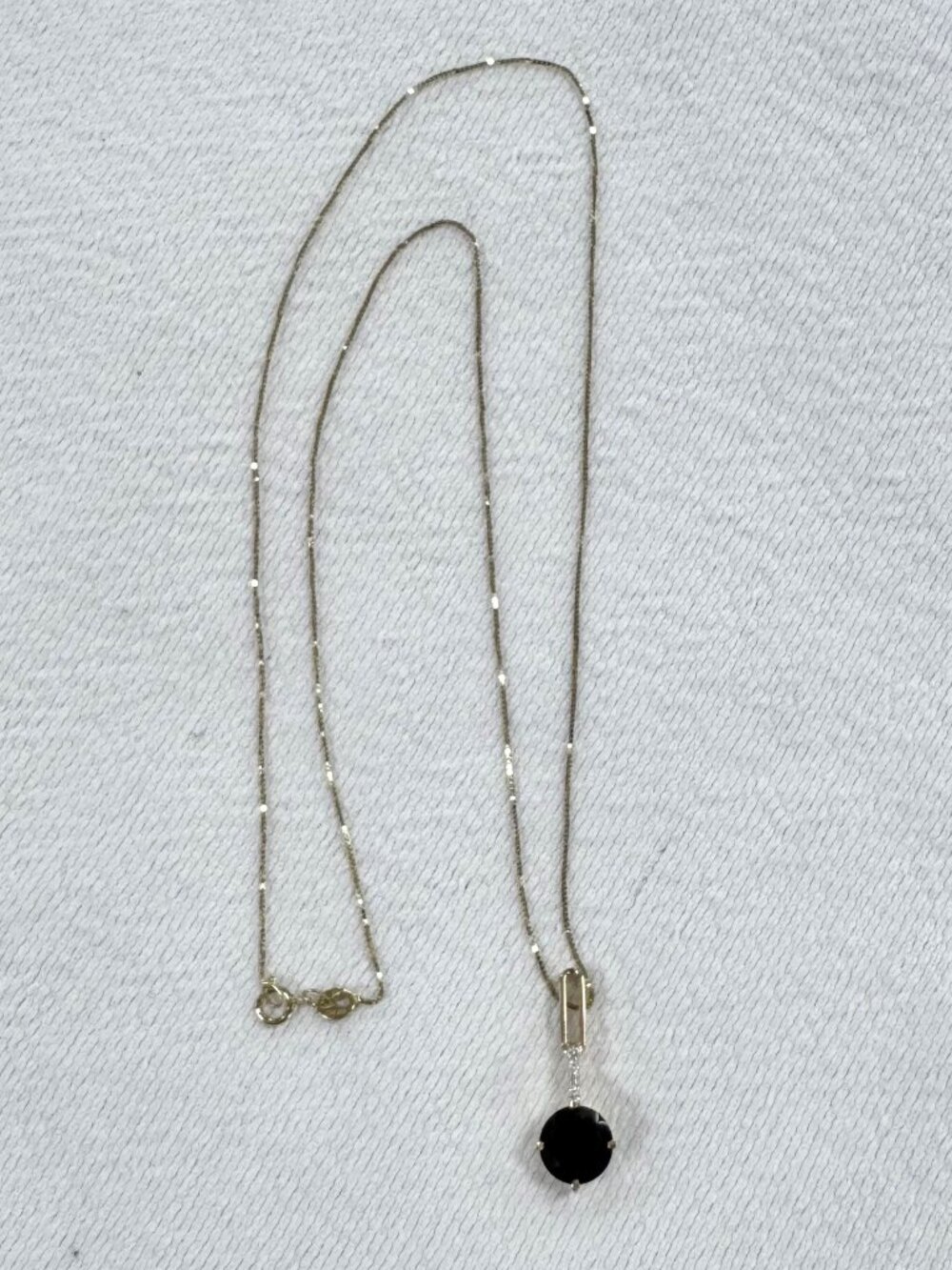 10K Yellow Gold 18" Necklace Black Stone & Diamonds - Picture 2 of 8